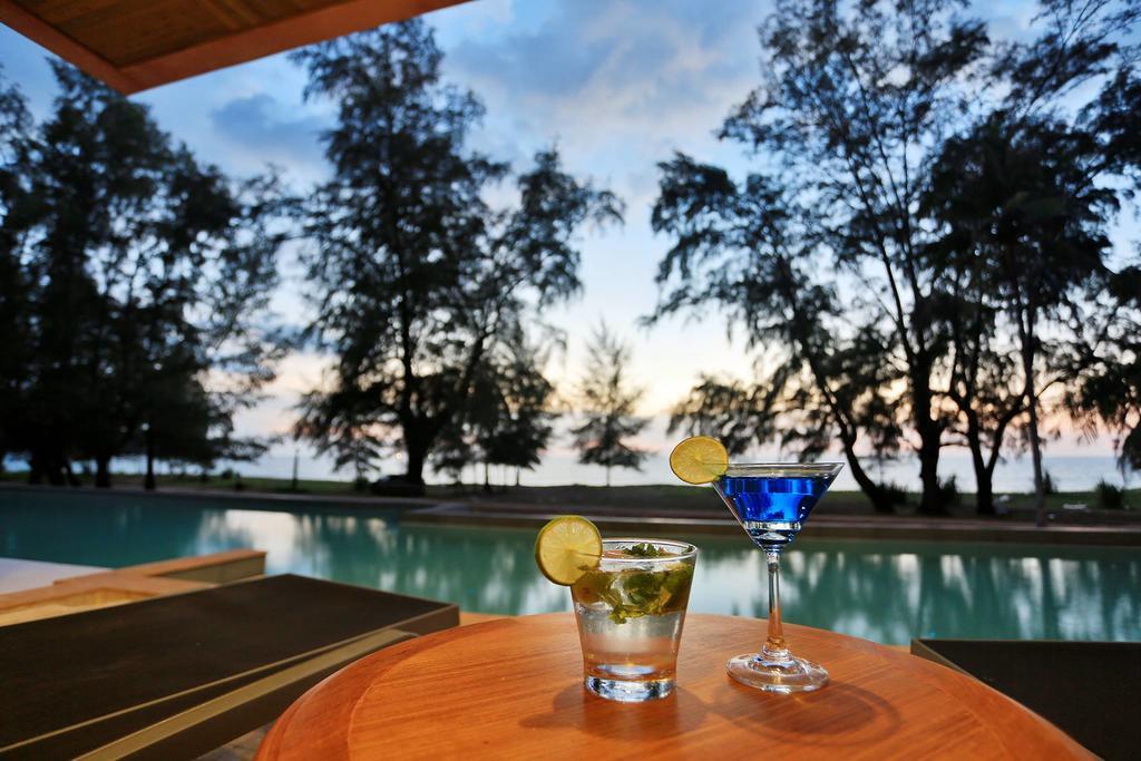 Coriacea Beachfront Boutique Phuket Resort - Sha Plus Mai Khao Ngoại thất bức ảnh