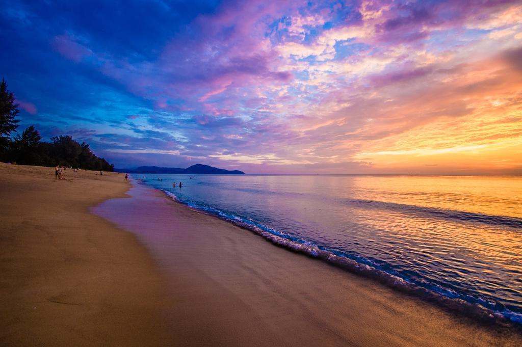 Coriacea Beachfront Boutique Phuket Resort - Sha Plus Mai Khao Ngoại thất bức ảnh