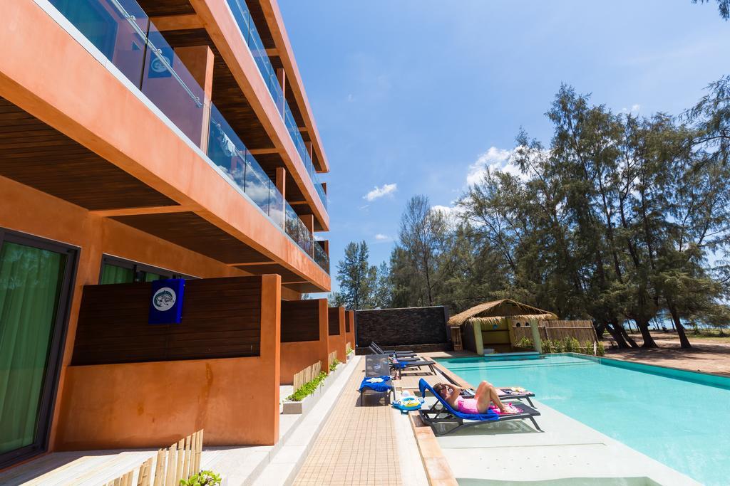 Coriacea Beachfront Boutique Phuket Resort - Sha Plus Mai Khao Ngoại thất bức ảnh