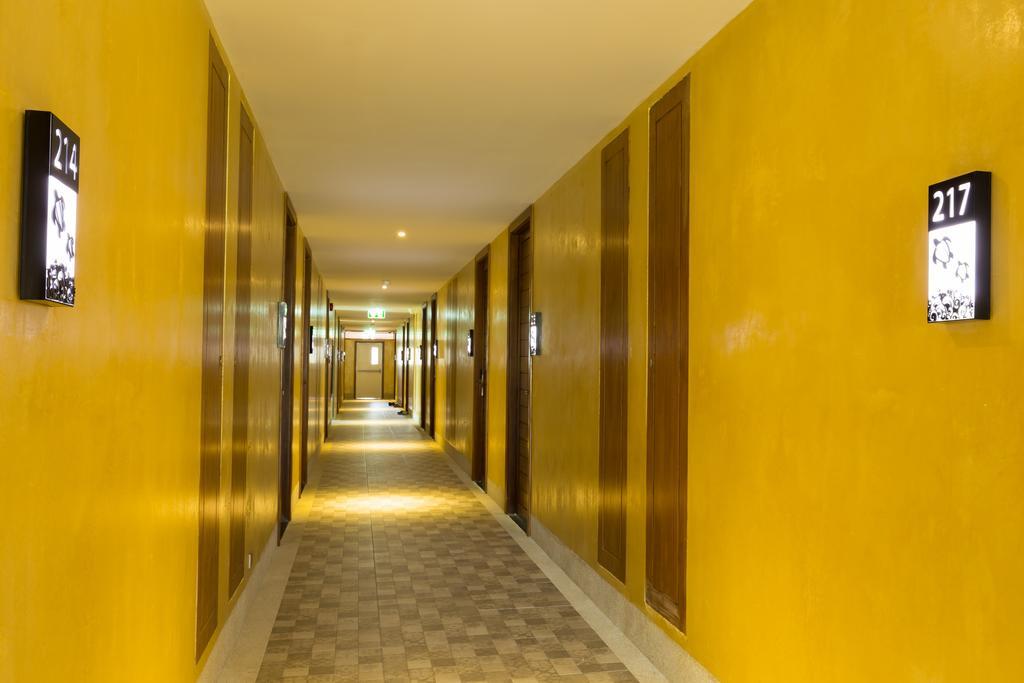 Coriacea Beachfront Boutique Phuket Resort - Sha Plus Mai Khao Ngoại thất bức ảnh