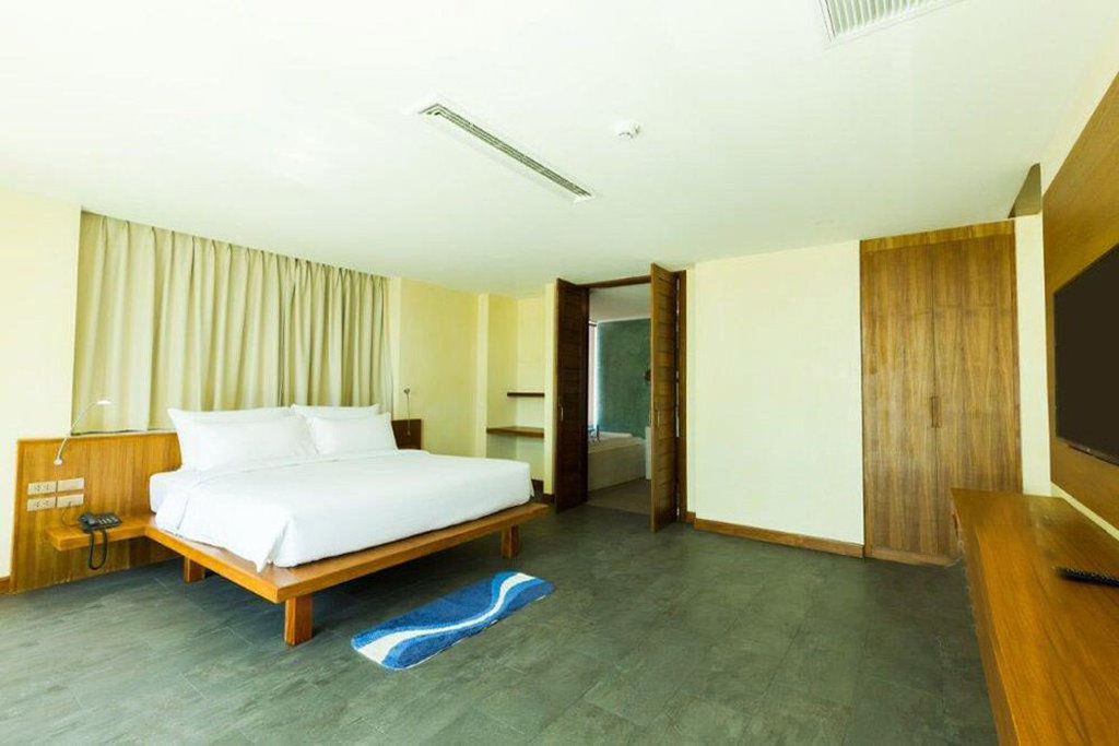 Coriacea Beachfront Boutique Phuket Resort - Sha Plus Mai Khao Ngoại thất bức ảnh