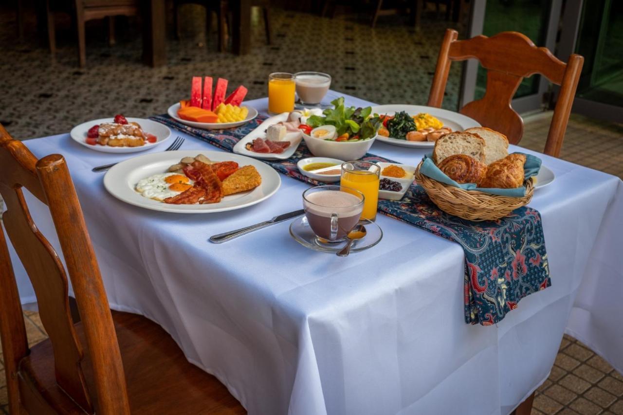 Coriacea Beachfront Boutique Phuket Resort - Sha Plus Mai Khao Ngoại thất bức ảnh