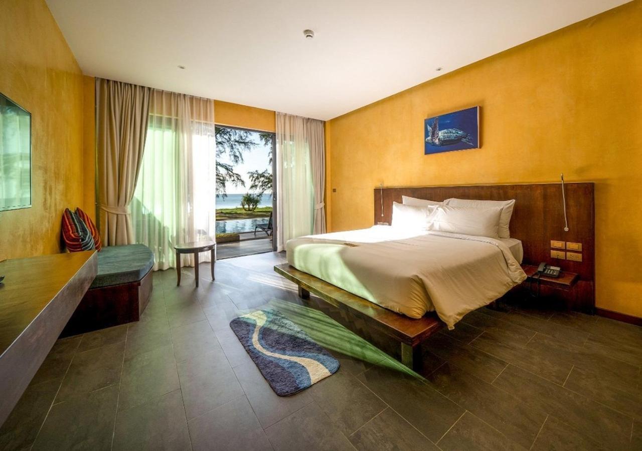 Coriacea Beachfront Boutique Phuket Resort - Sha Plus Mai Khao Ngoại thất bức ảnh